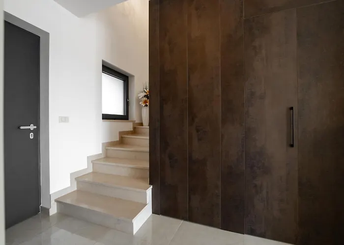 Esmeralda One By Briskva Novigrad Istria