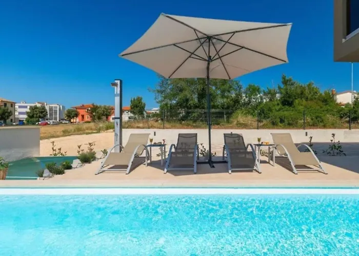 Villa Esmeralda One By Briskva Novigrad Istria